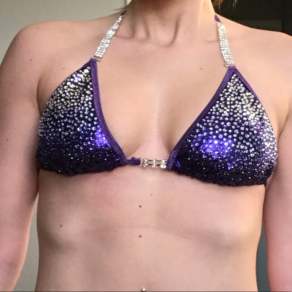 Gorgeous ombré purple competition bikini